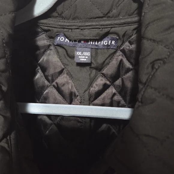 Tommy Hilfiger Women's Black Quilted Coat - Picture 2 of 6